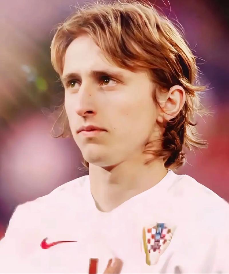 JDG拿下季后赛开门红，网友打趣：战胜亚军，我们就是“冠军”