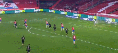 每体：弗里克12月建议巴尔德吉留下，当时球员收到多份报价