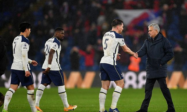 意外！斯卢茨基坚持与外援续约